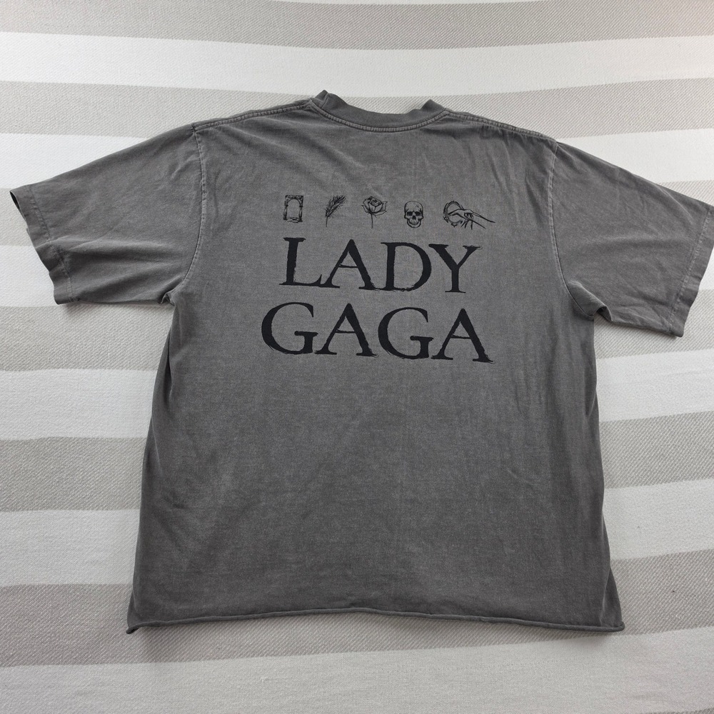 Lady Gaga T-Shirt Unisex XL Gray Excellent Mayhem Ball Tour 2025 Graphic Tee - Picture 3 of 7